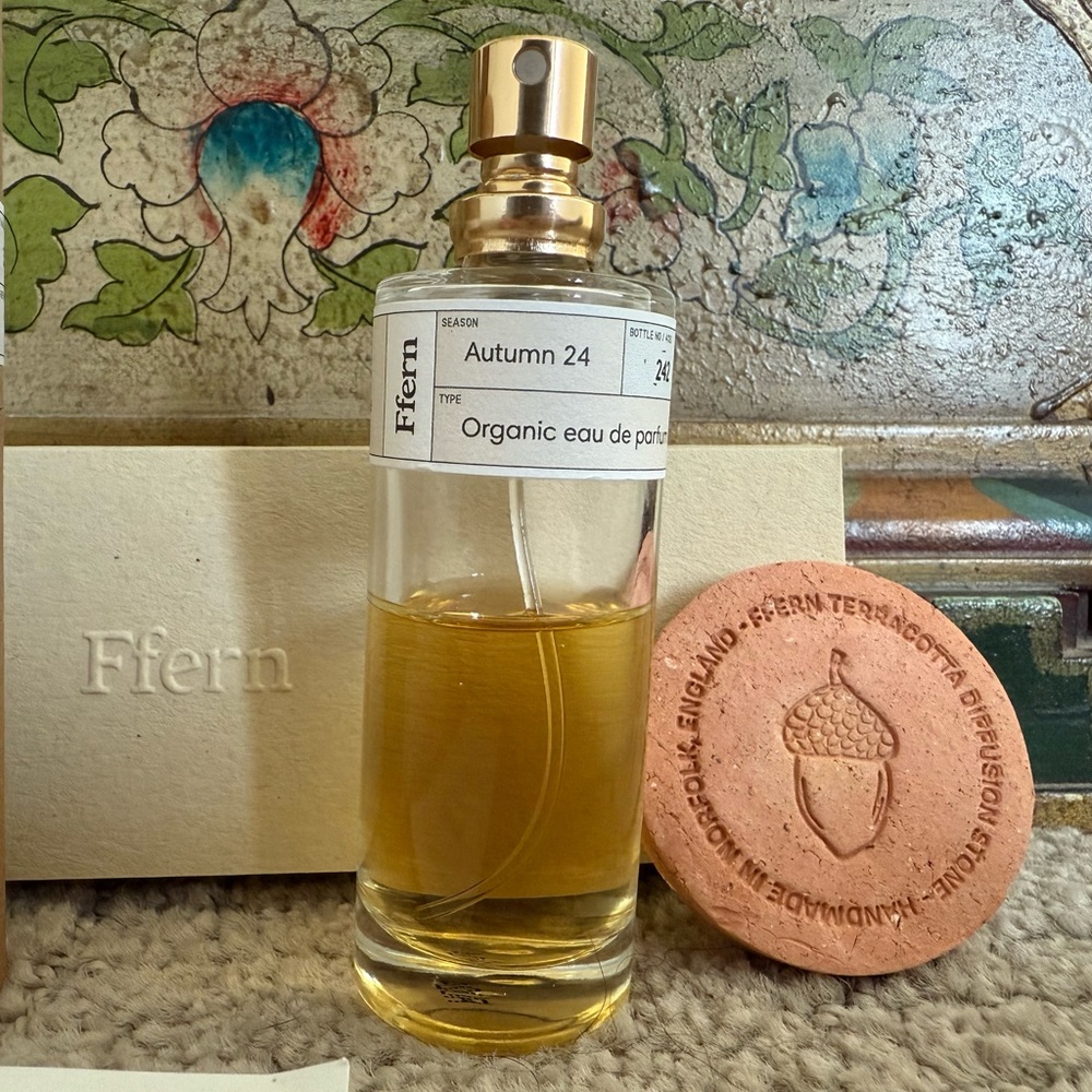 Ffern Autumn 24 Organic Perfume - Picture 3 of 6